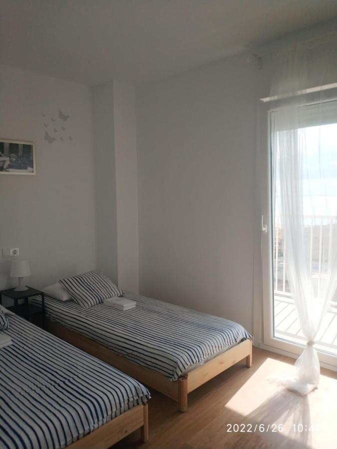 Bonito apartamento con piscina cerca de la playa. Canet d'En Berenguer Exterior foto